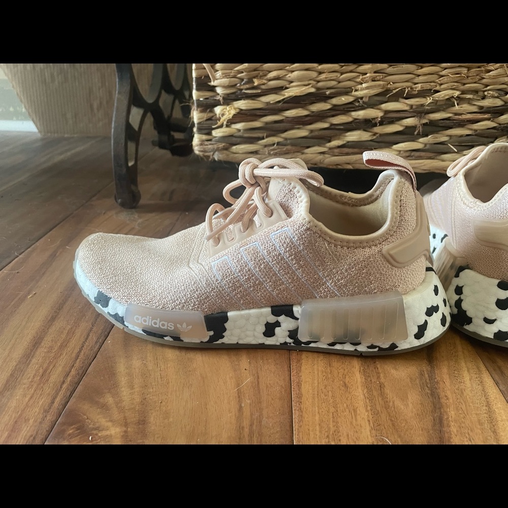 Gently Worn **NMD R1 **Sneakers in size 6